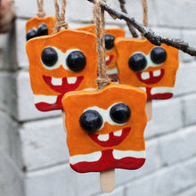 Load image into Gallery viewer, spongebob ice cream bar deluxe