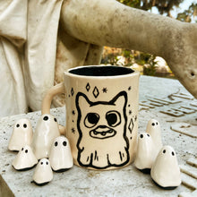Load image into Gallery viewer, STARRY DOG MUG
