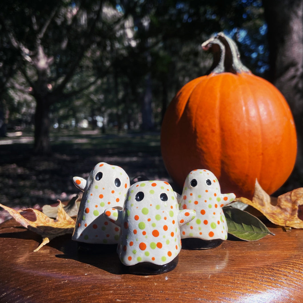 large speckled ghosts